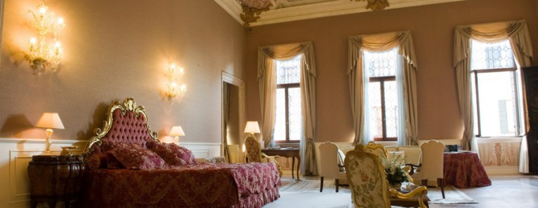 Ca’ Sagredo Hotel