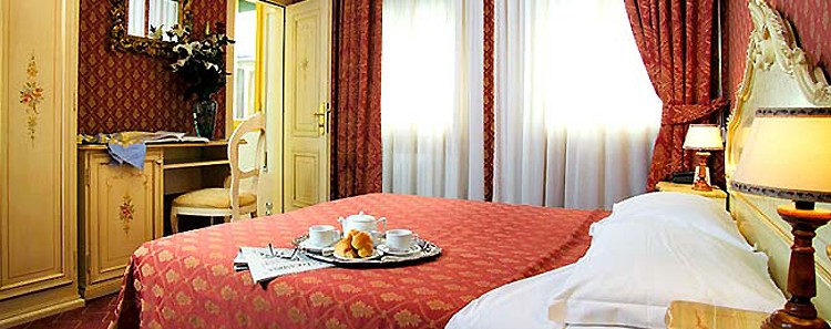 Hotel Mignon