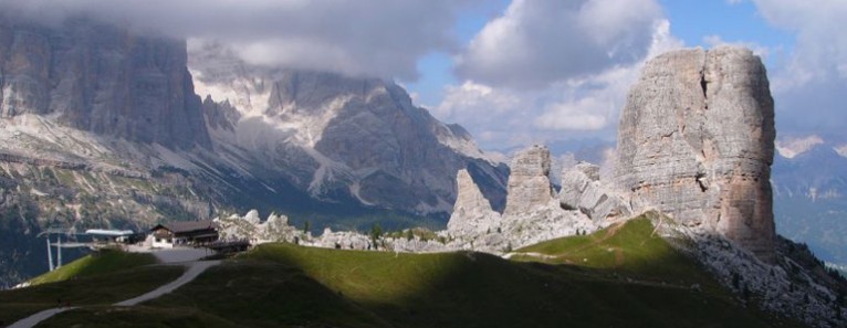 Tour guidato sulle Dolomiti in Minivan