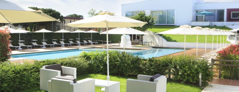 Domino Suite Hotel