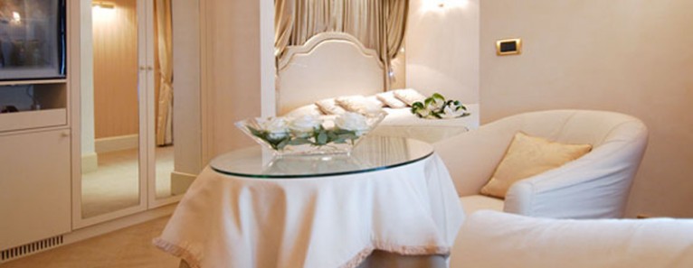 Hotel A La Commedia
