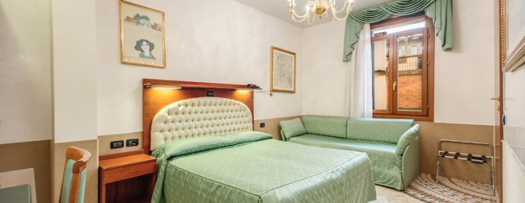 Hotel Atlantide