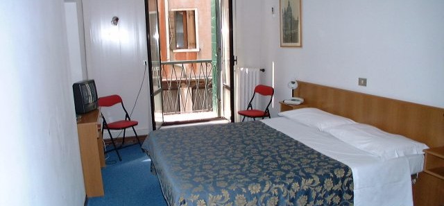 Hotel Caneva