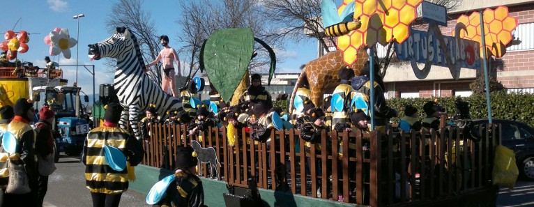 Sfilata dei carri di Carnevale a Marghera