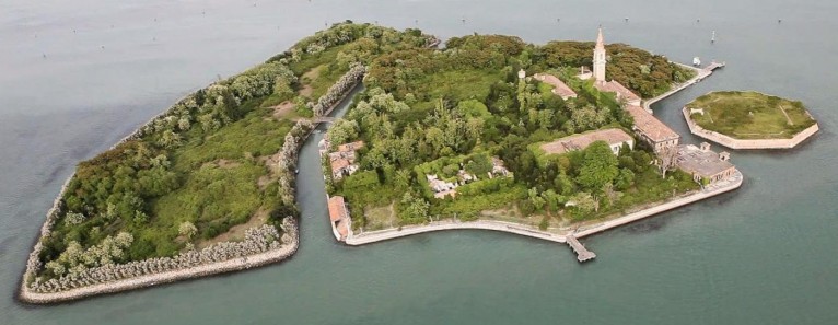Alla scoperta di Poveglia, l’Isola dei Fantasmi vicino a Venezia