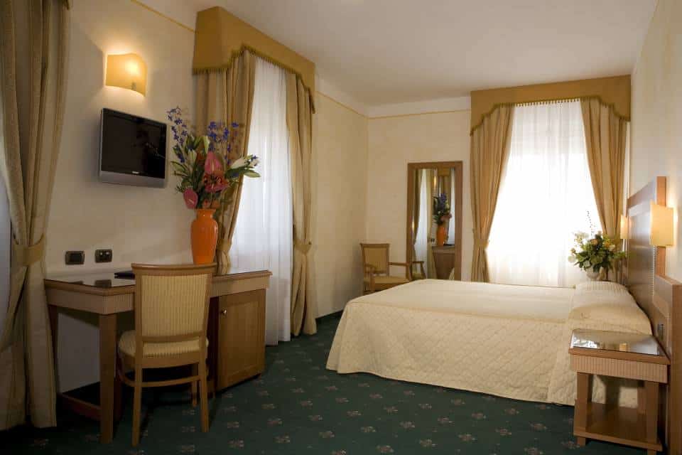 Hotel Venezia 2000 3*S