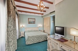 Hotel American Dinesen